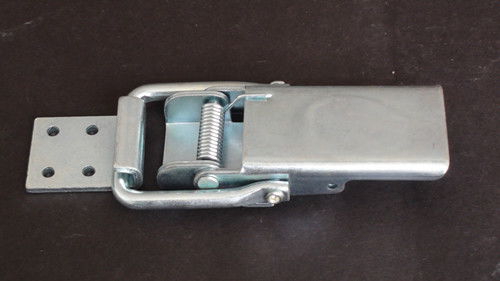 盈佳03207钢镀锌搭扣 厢式车半挂车的可靠配件选择